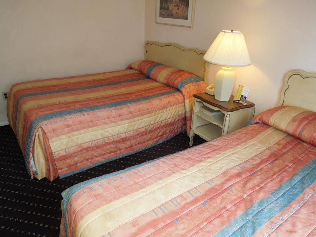 Hotel Clarem Happy Days Wildwood Exterior foto
